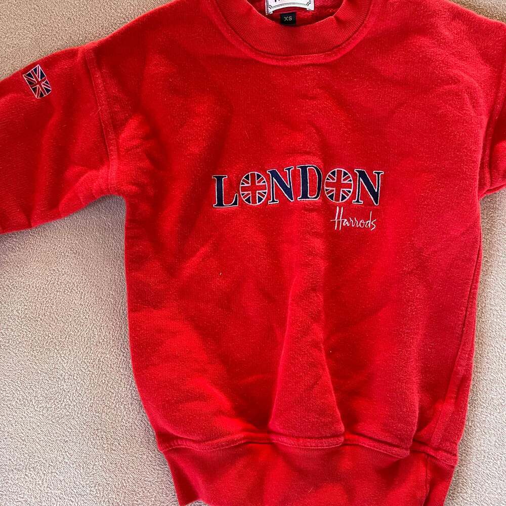 Vintage Harrods London Knightsbridge Embroidered Red Sweatshirt